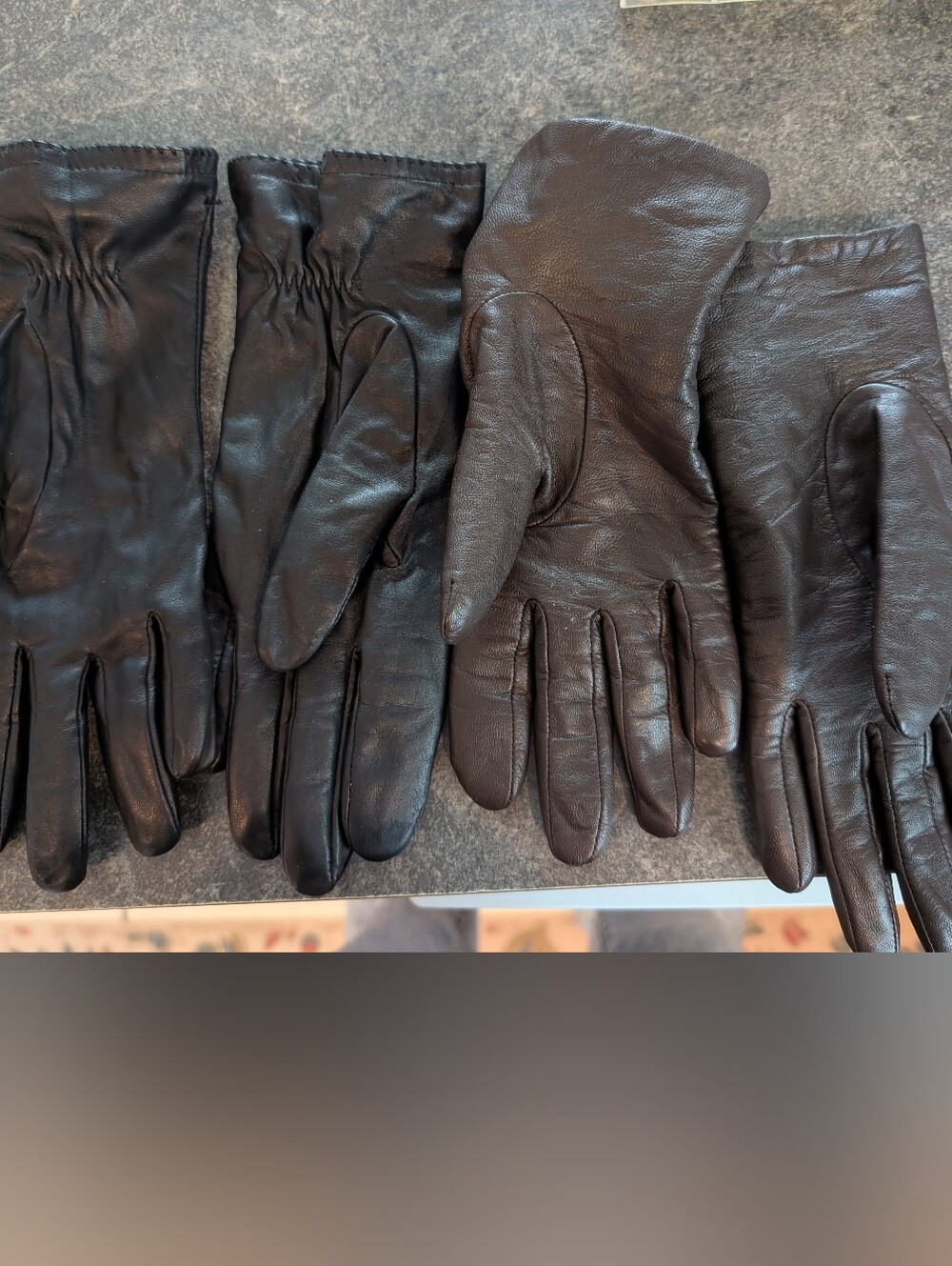 Women's Classic Leather Gloves - Black and Dark Brown